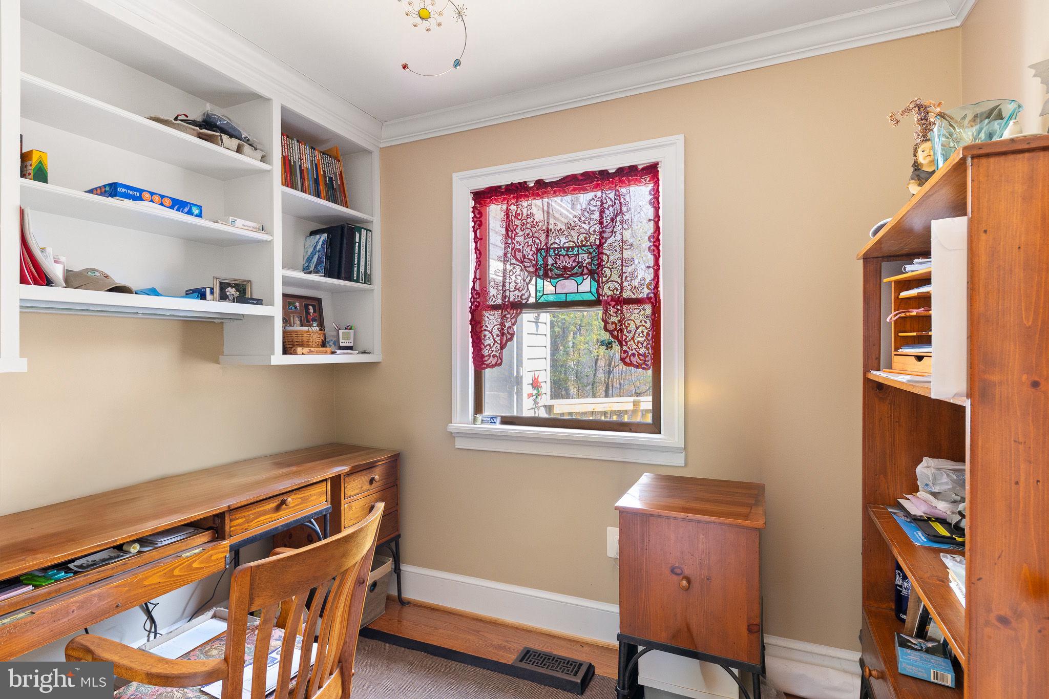 68 Farms Ridge Lane Front Royal, VA 22630 - Photo 28 of 56 office /bedroom main level