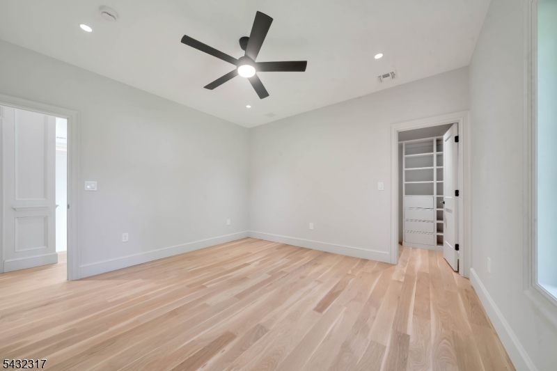 266 Brooklake Road Florham Park, NJ 07932 - Photo 33 of 50