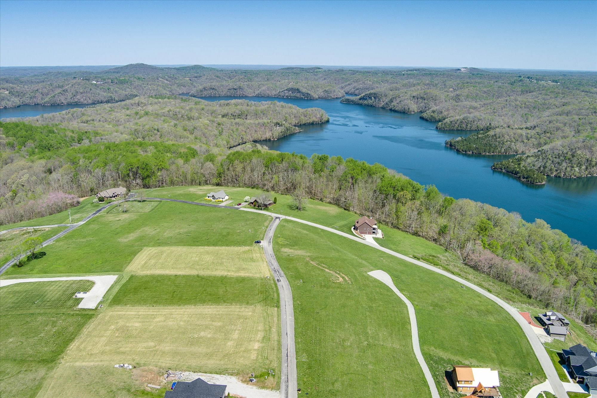 33 A Swan Ridge Road Celina, TN 38551 - Photo 5 of 10 an aerial view of a football ground