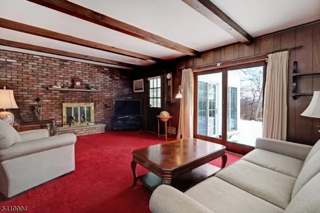 $1,595,000 | 81 Huron Drive, Chatham, NJ 07928