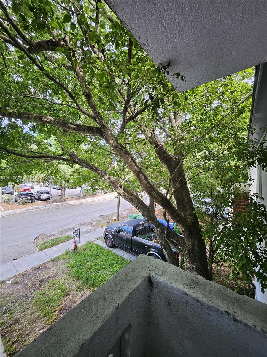 822 Southwest 31st Avenue, Unit 822 Miami, FL 33135 - Photo 14 of 14