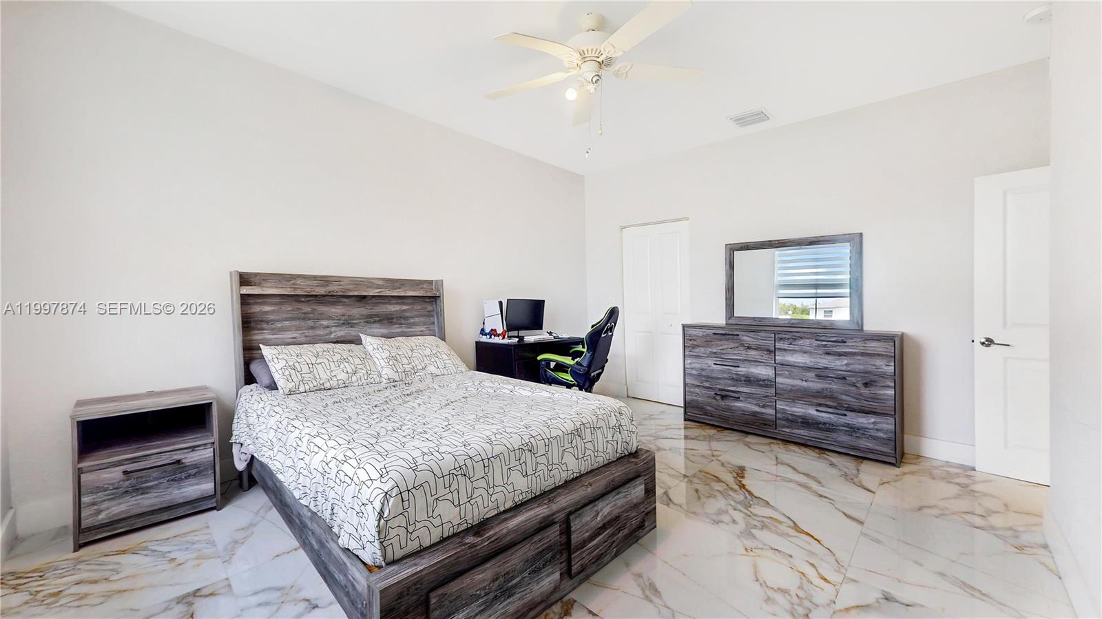 19740 Southwest 321st Street Homestead, FL 33030 - Photo 28 of 53