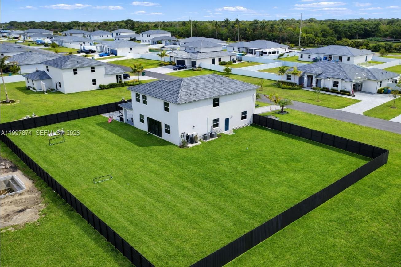 19740 Southwest 321st Street Homestead, FL 33030 - Photo 3 of 53