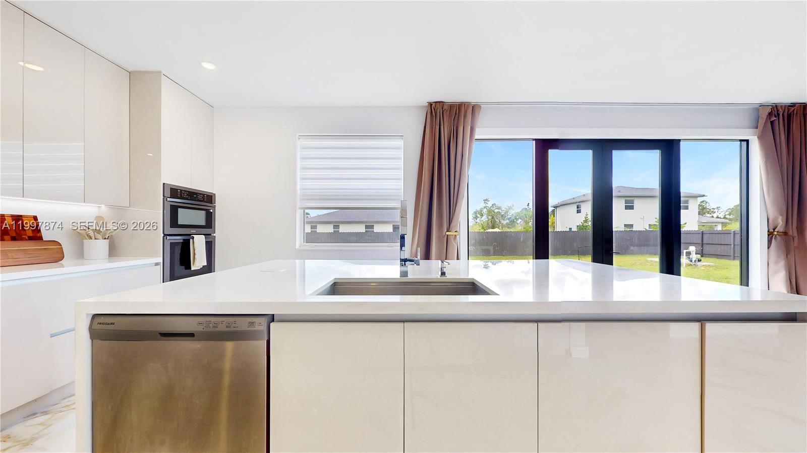 19740 Southwest 321st Street Homestead, FL 33030 - Photo 9 of 53