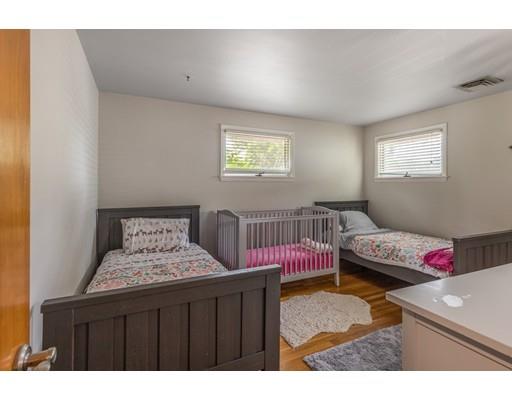 52 Maplewood Road Lynn, MA 01904 - Photo 19 of 22 Gallery Image 19