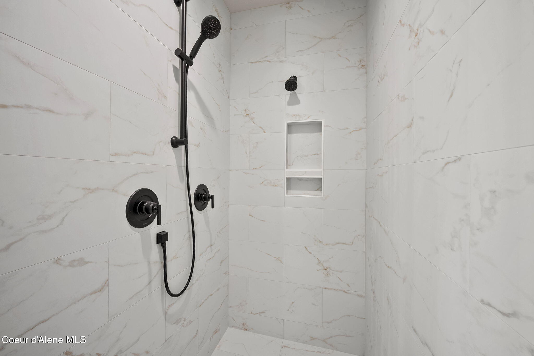 24253 North Rimrock Road Hayden, ID 83835 - Photo 22 of 42 37-web-or-mls-DSC_5210