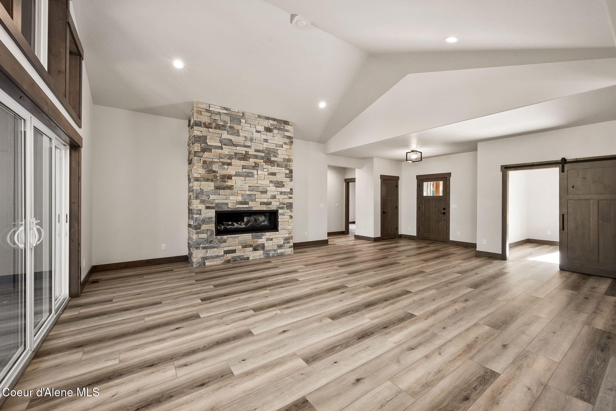 24253 North Rimrock Road Hayden, ID 83835 - Photo 6 of 40 23-web-or-mls-DSC_5099