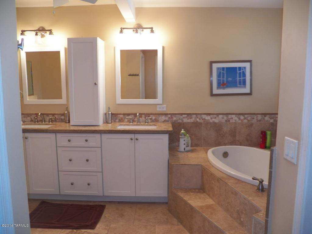 12025 East Barbary Coast Road Tucson, AZ 85749 - Photo 14 of 24