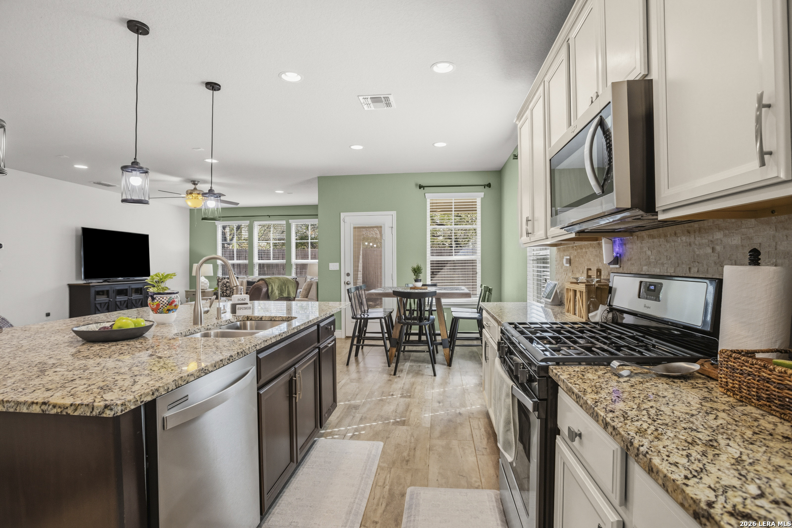 9134 Curling Post Schertz, TX 78154 - Photo 15 of 42