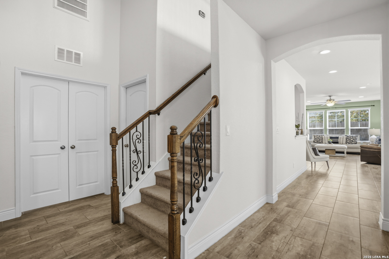 9134 Curling Post Schertz, TX 78154 - Photo 8 of 42