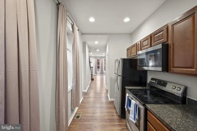 $199,000 | 420 North Collington Avenue, Baltimore, MD 21231