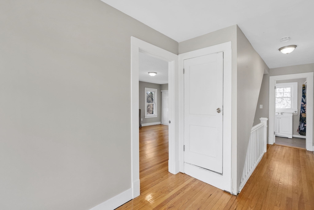 186 Belvidere Street Springfield, MA 01108 - Photo 24 of 41