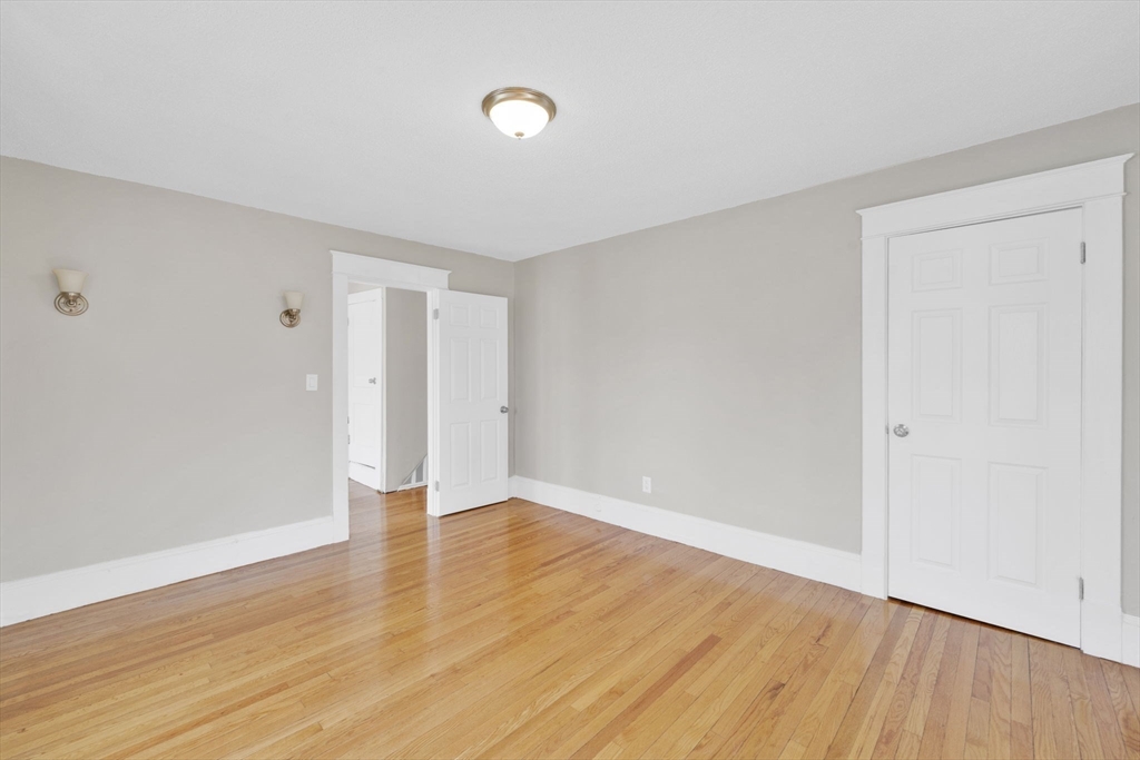 186 Belvidere Street Springfield, MA 01108 - Photo 30 of 41