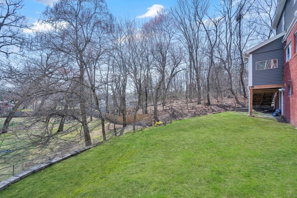 186 Belvidere Street Springfield, MA 01108 - Photo 39 of 41