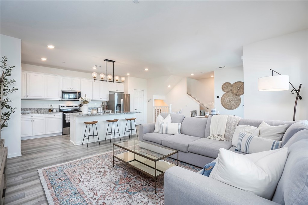 371 Fitzpatrick Road, Unit 102 San Marcos, CA 92069 - Photo 6 of 43