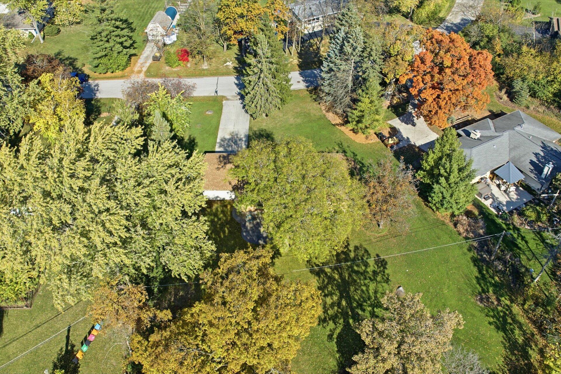 14235 West Maylore Drive New Berlin, WI 53151 - Photo 33 of 40 Aerial View