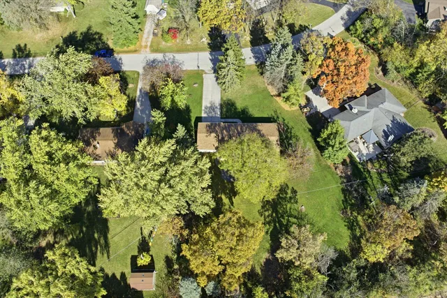 $399,900 | 14235 West Maylore Drive, New Berlin, WI 53151