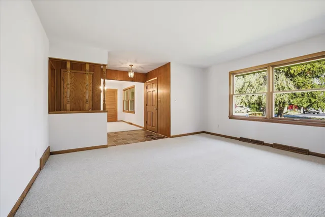 $399,900 | 14235 West Maylore Drive, New Berlin, WI 53151