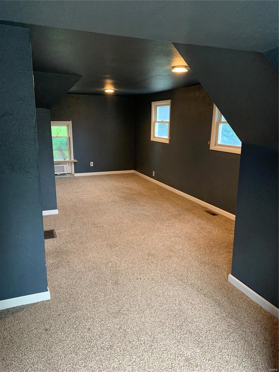 210 Garden Street Edwardsville, IL 62025 - Photo 25 of 28