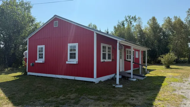 $80,000 | 813 Dexter Road, Corinna, ME 04928