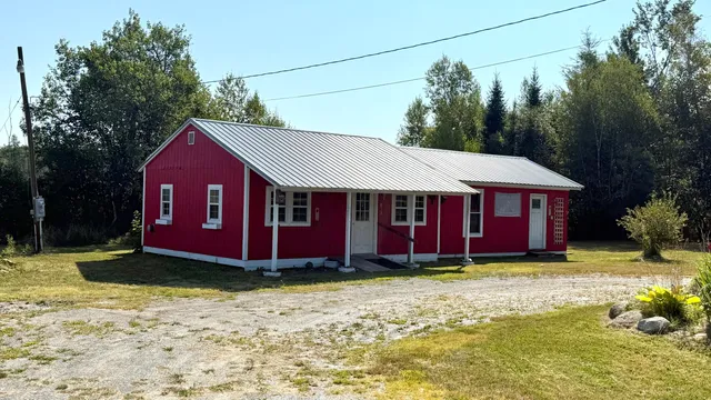 $80,000 | 813 Dexter Road, Corinna, ME 04928