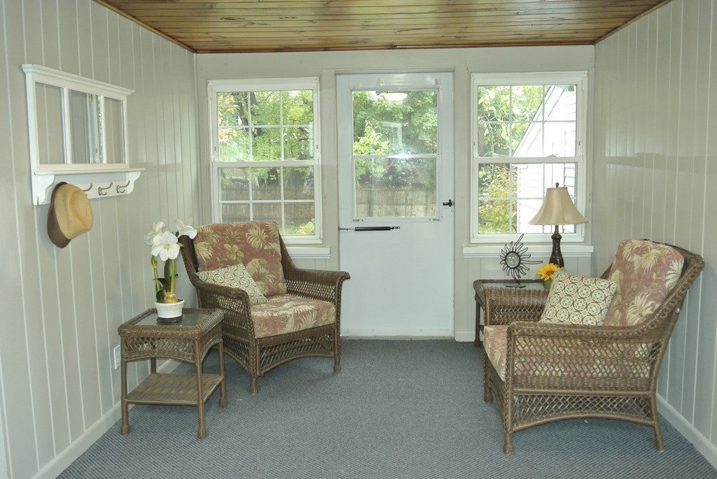 27 Harding Street Chicopee, MA 01013 - Photo 14 of 24 Gallery Image 14