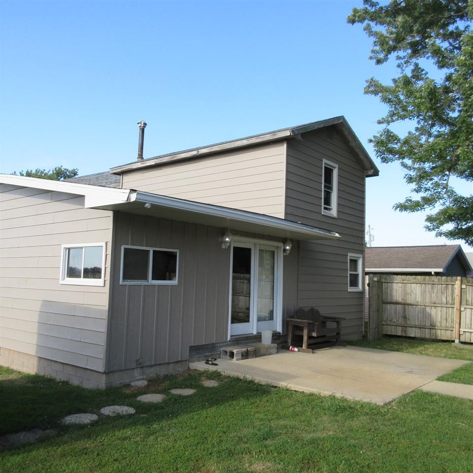 268 West Maple Dunfermline, IL 61524 - Photo 2 of 13