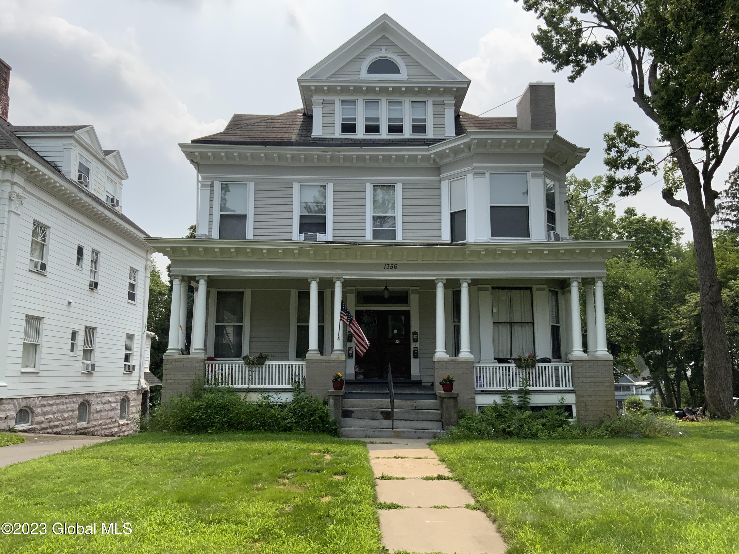 1356 Union Street, Unit 1 Schenectady, NY 12308 - Photo 1 of 14 Front of House