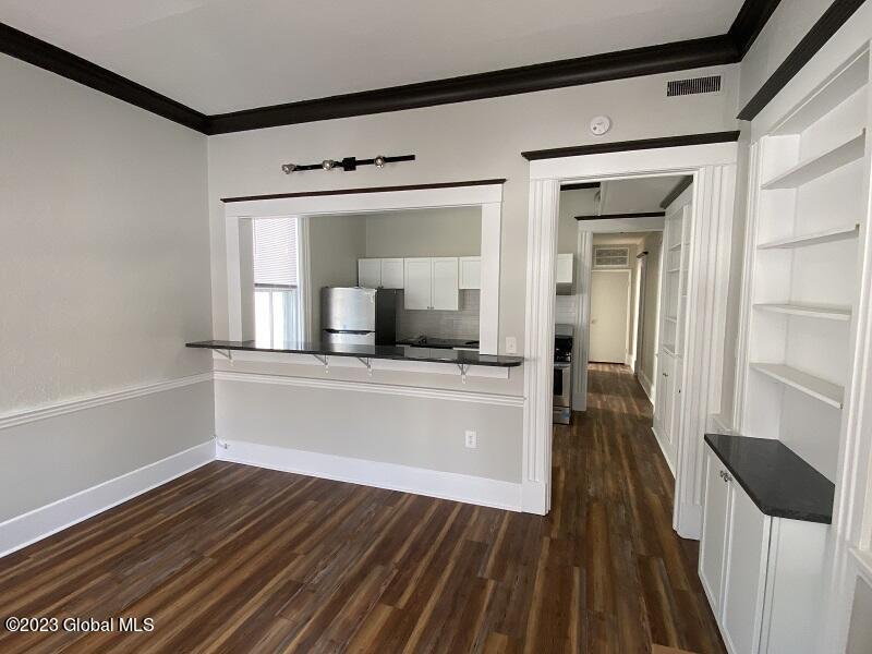 1356 Union Street, Unit 1 Schenectady, NY 12308 - Photo 5 of 14 livingroom