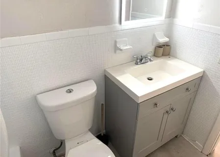 $1,800 | 1638 Plunkett Street, Unit 4, Hollywood, FL 33020