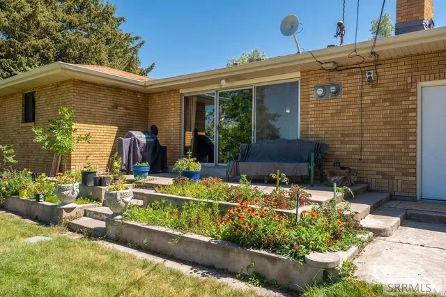 $349,900 | 458 Skyline Drive, Pocatello, ID 83204