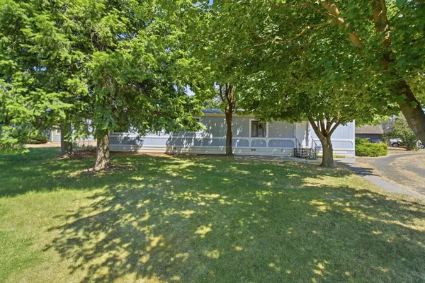 $124,900 | 209 Clark Avenue, Lacrosse, WA 99143
