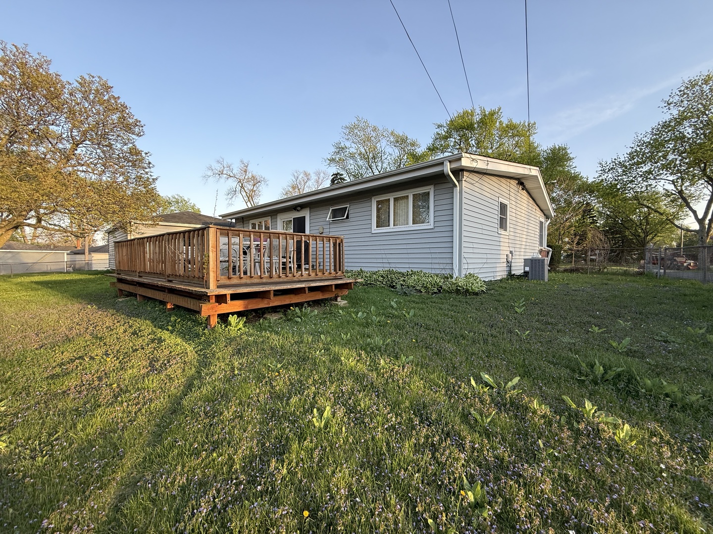 3920 Wren Court Rolling Meadows, IL 60008 - Photo 18 of 19