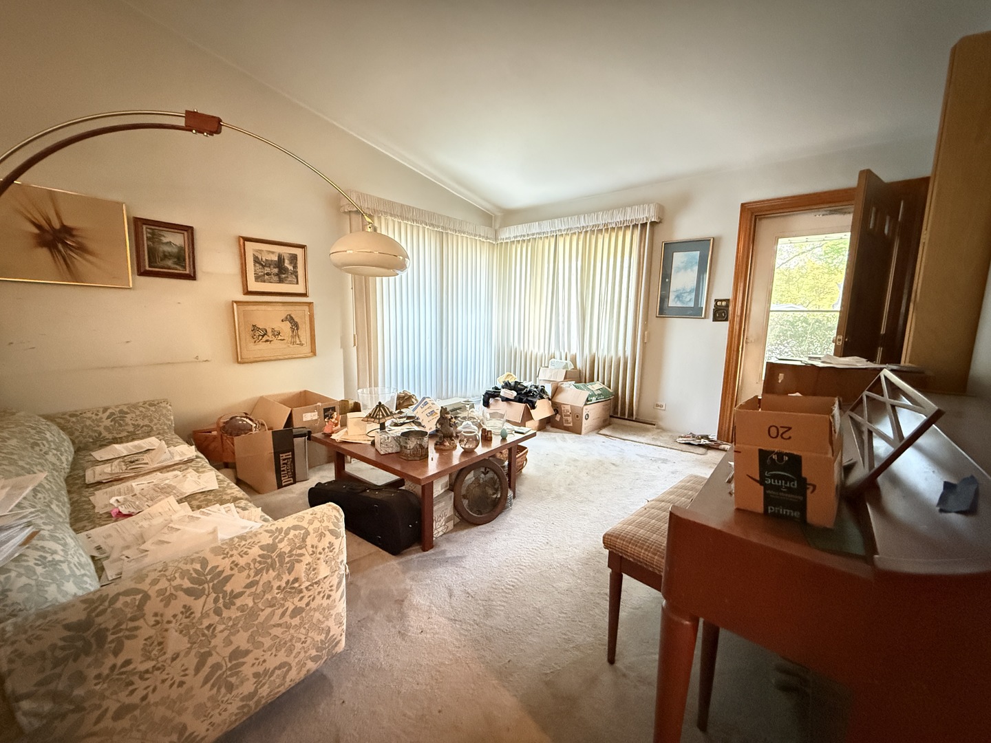 3920 Wren Court Rolling Meadows, IL 60008 - Photo 4 of 19