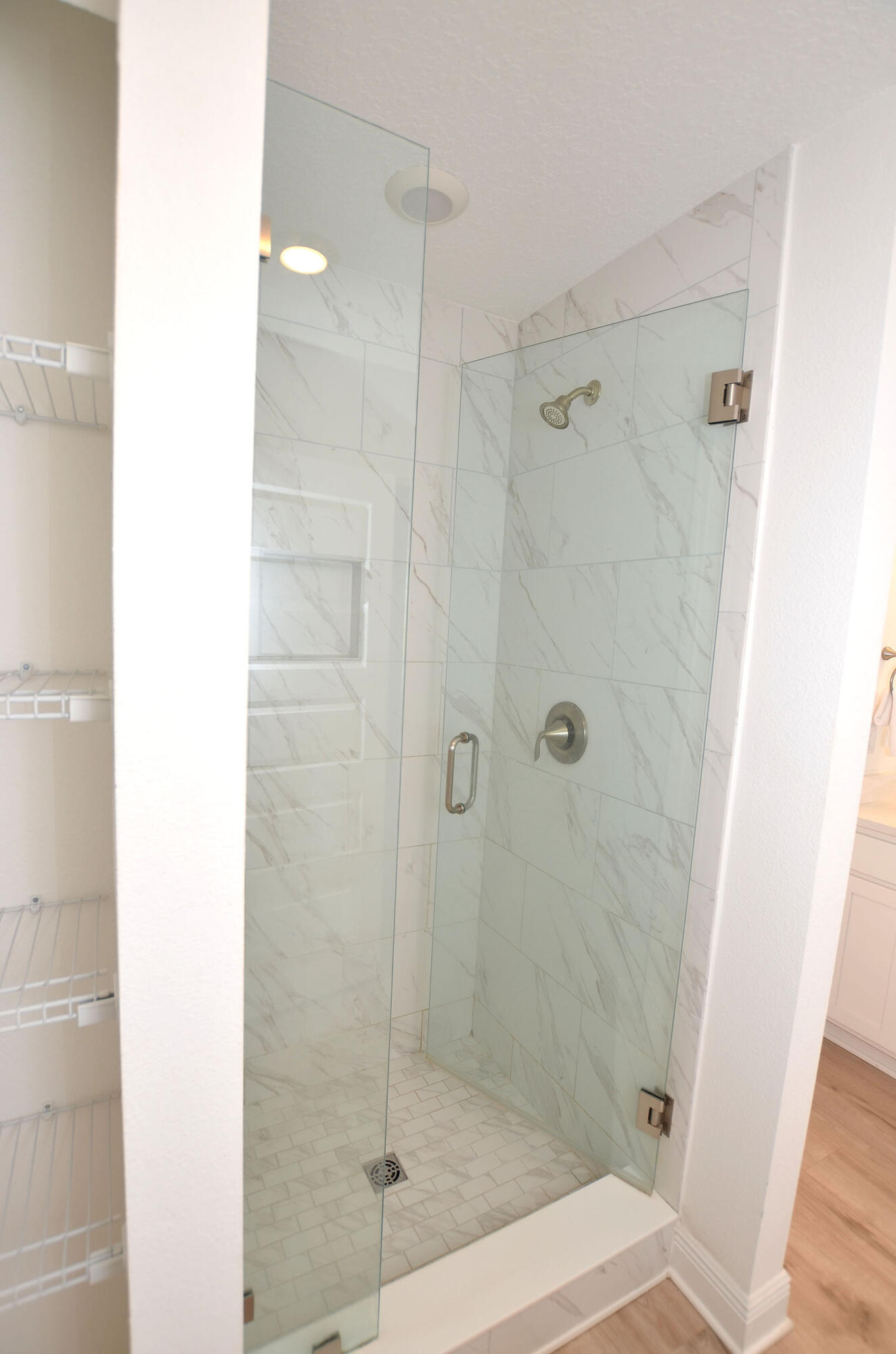 16 Redbird Loop Destin, FL 32541 - Photo 27 of 56 a bathroom with a shower