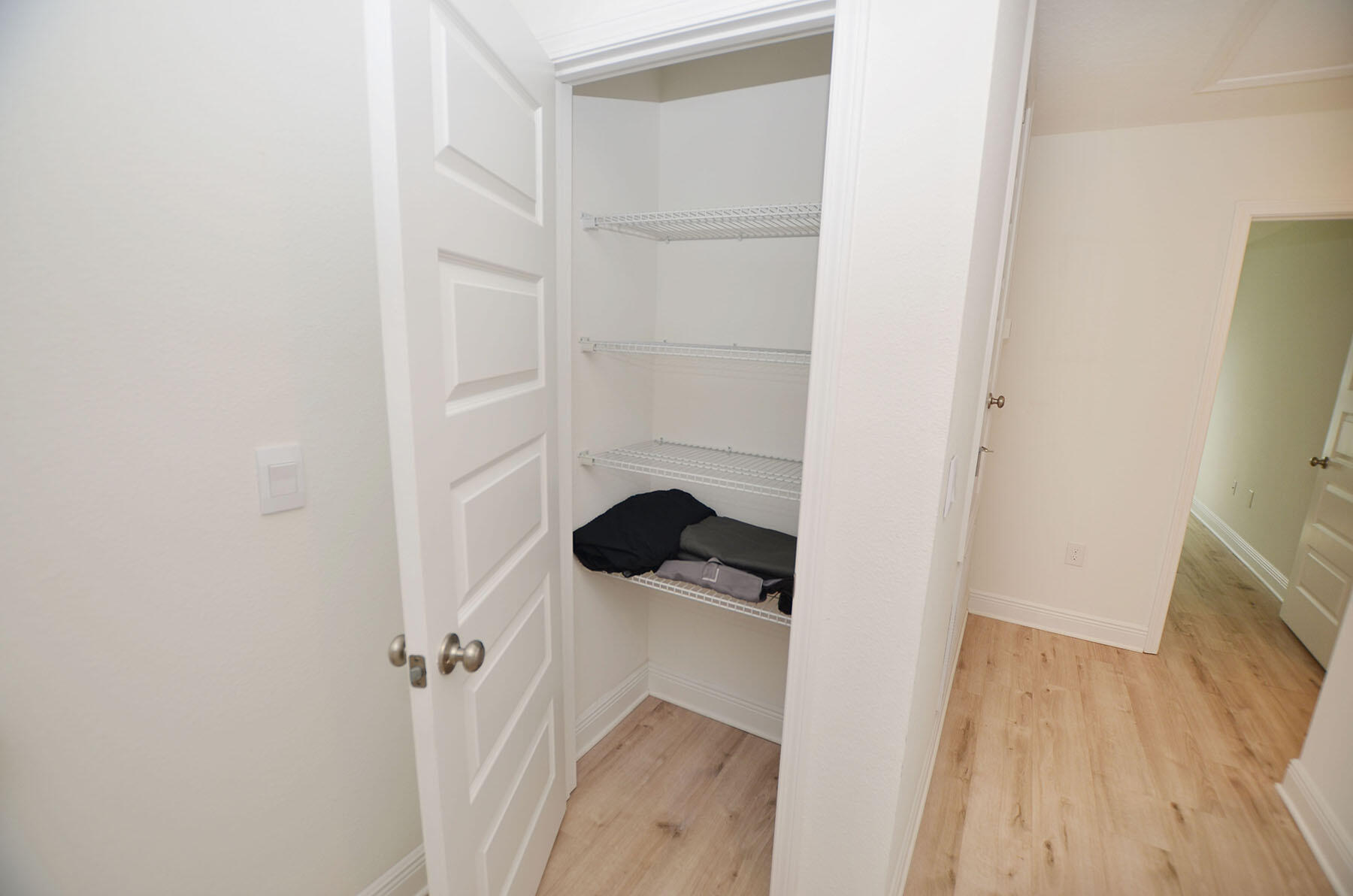 16 Redbird Loop Destin, FL 32541 - Photo 30 of 56 a view of hallway with wooden floor