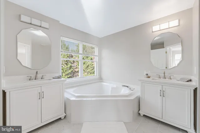 $1,150,000 | 43756 Woodworth Court, Ashburn, VA 20147