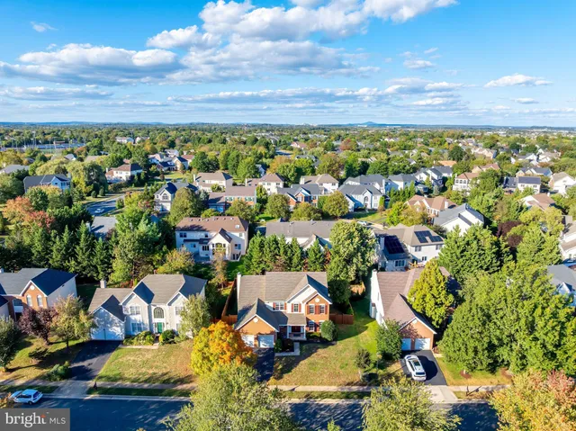 $1,150,000 | 43756 Woodworth Court, Ashburn, VA 20147