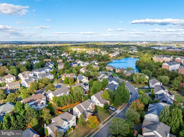 $1,150,000 | 43756 Woodworth Court, Ashburn, VA 20147