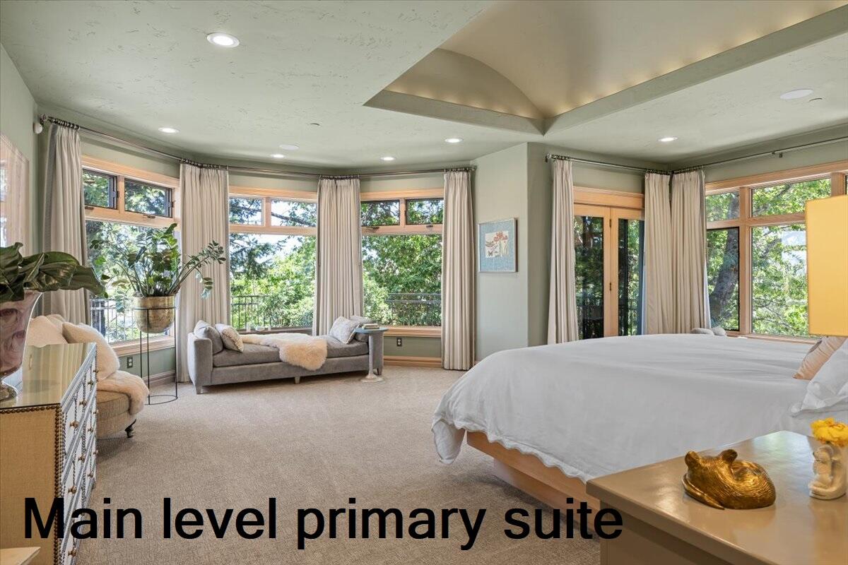 500 Ashland Loop Road Ashland, OR 97520 - Photo 26 of 67 25