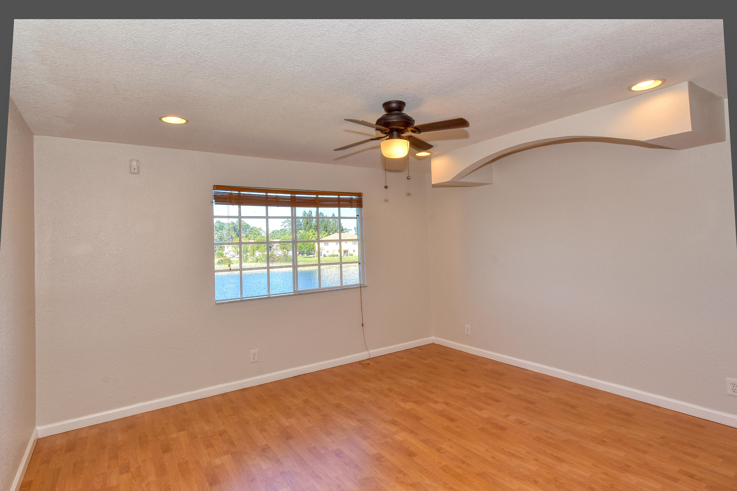 1162 Imperial Lake Road West Palm Beach, FL 33413 - Photo 11 of 21 9256BC1C-AECA-49B4-B3FC-FA505794DFE9