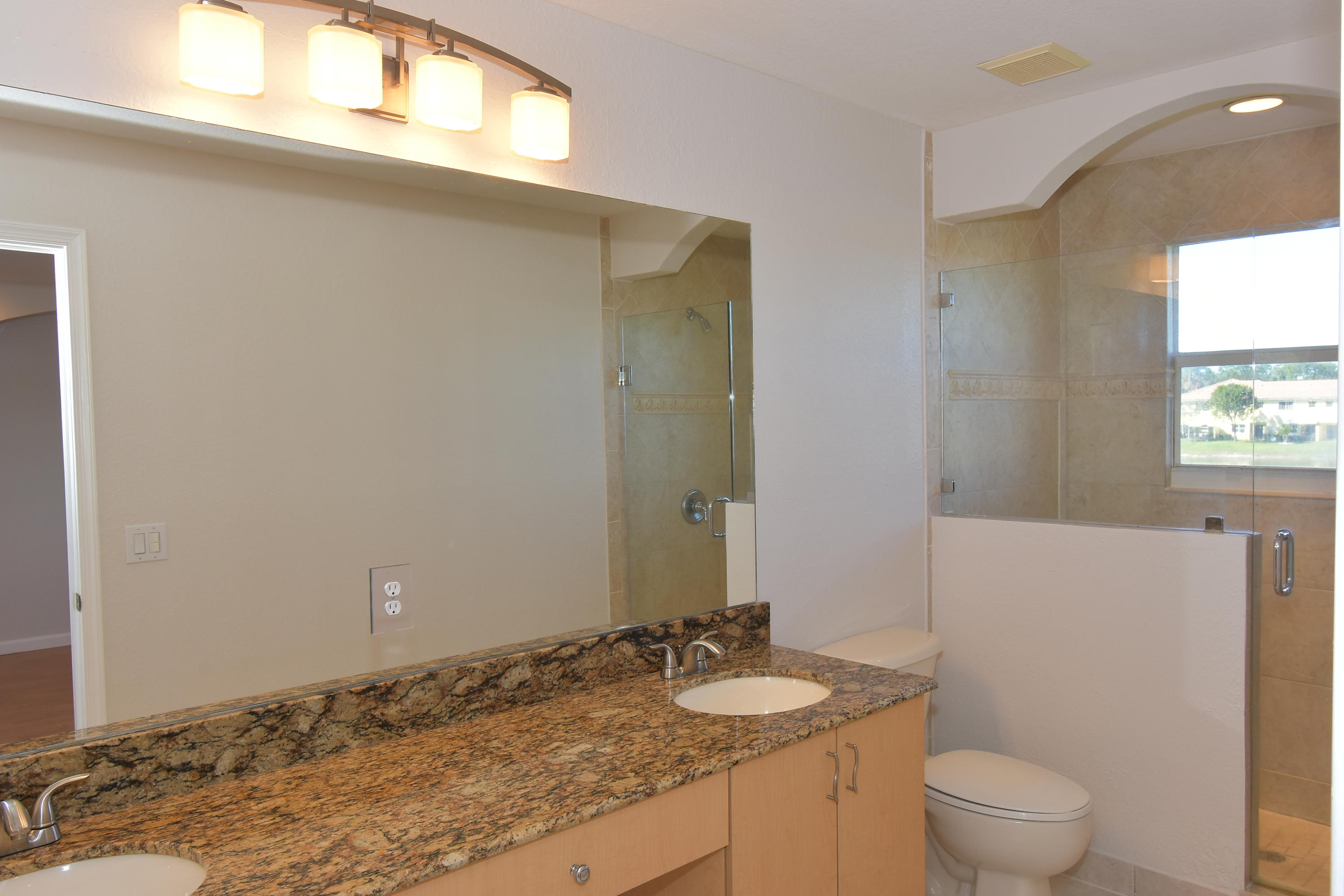 1162 Imperial Lake Road West Palm Beach, FL 33413 - Photo 14 of 21 8A3A808C-3E44-4169-91A8-771E337FF042