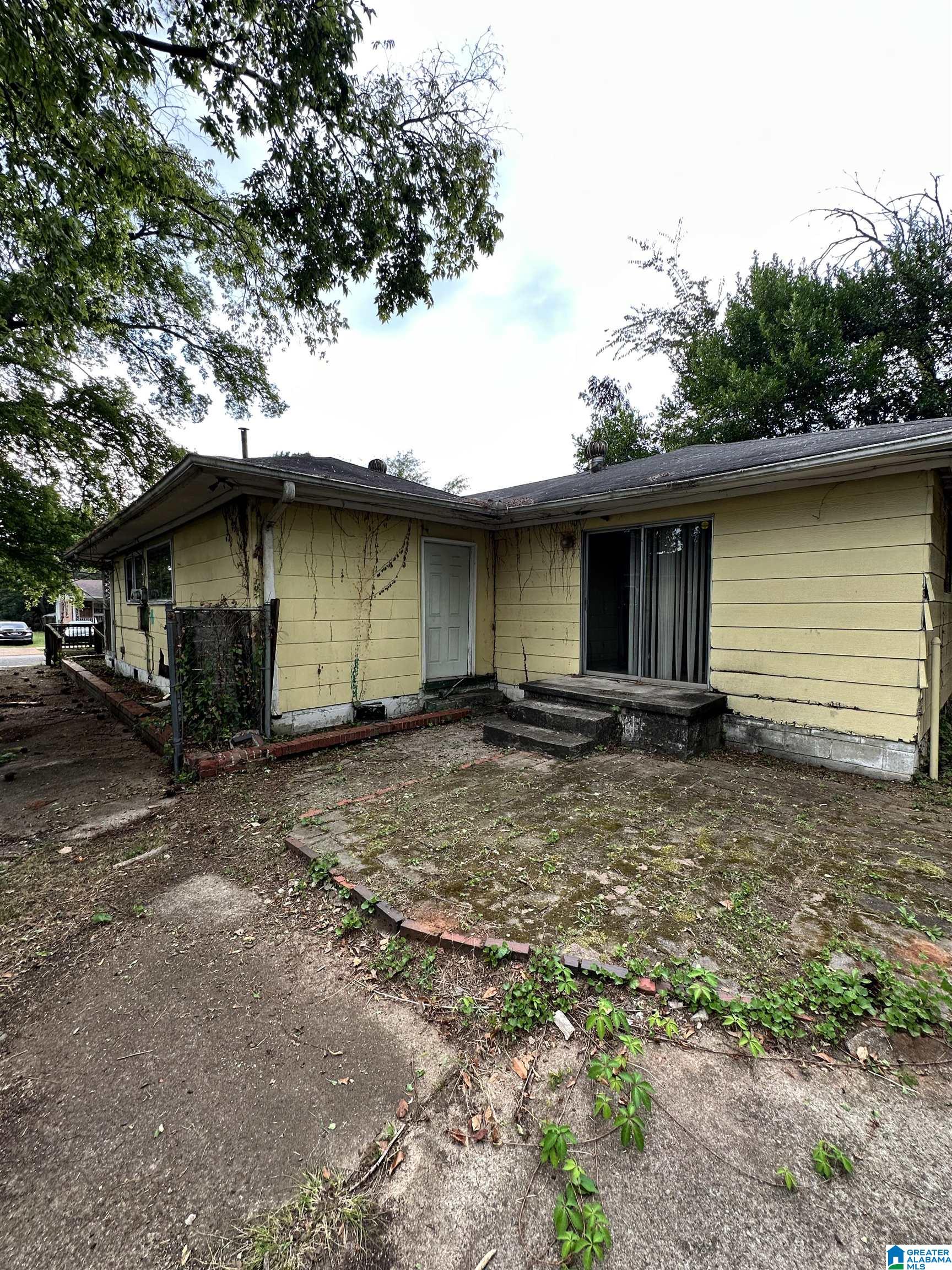 1219 Southwest 18th Way Birmingham, AL 35211 - Photo 11 of 13
