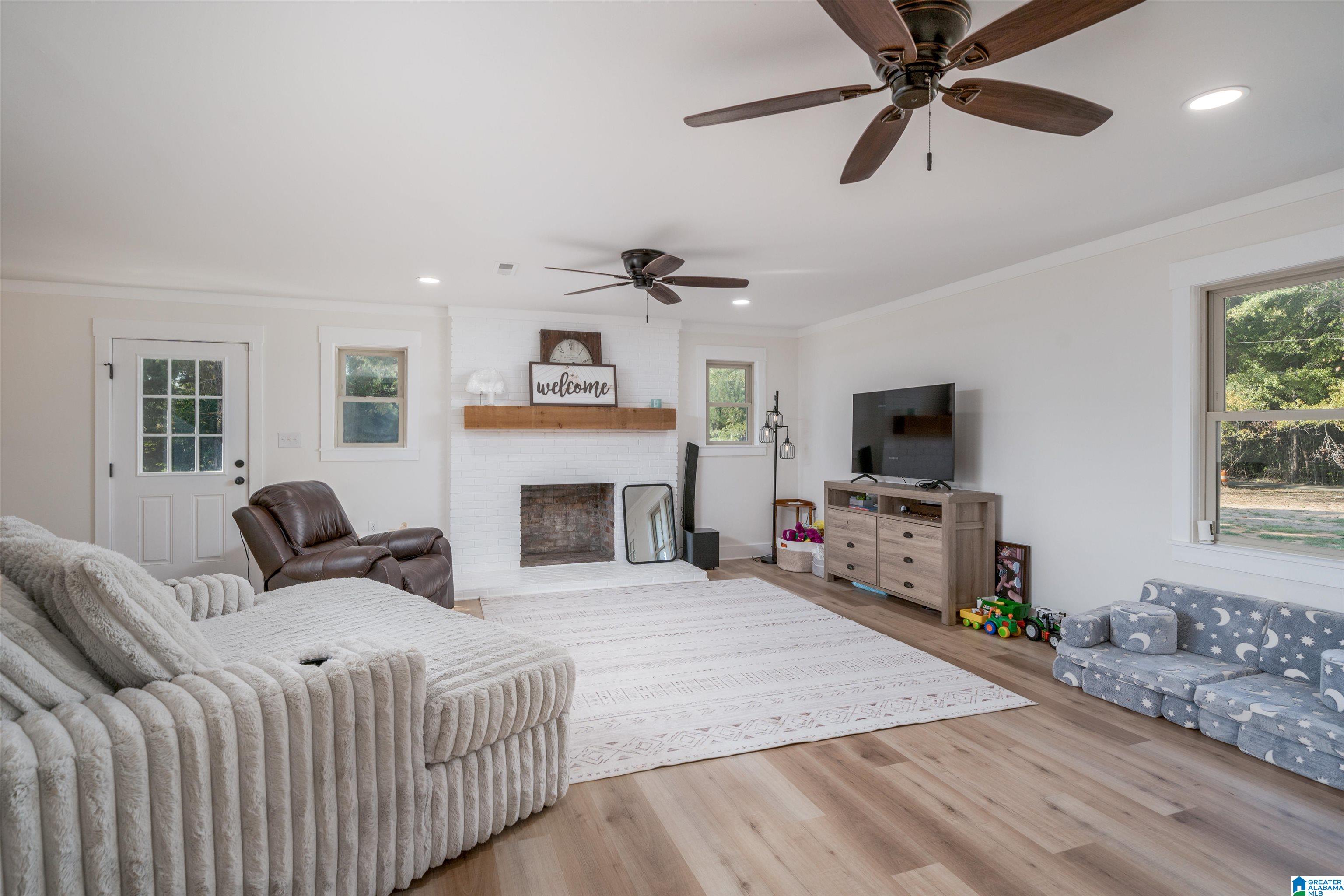 21023 Monroe Dunn Road Berry, AL 35546 - Photo 4 of 34 Gallery Image 4