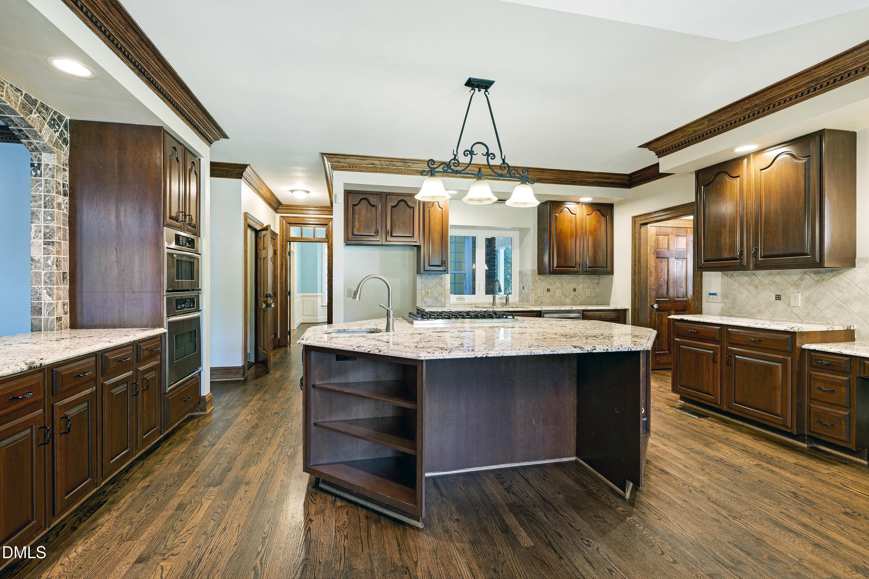 6825 Mactavish Way Raleigh, NC 27613 - Photo 25 of 100 Scene-23