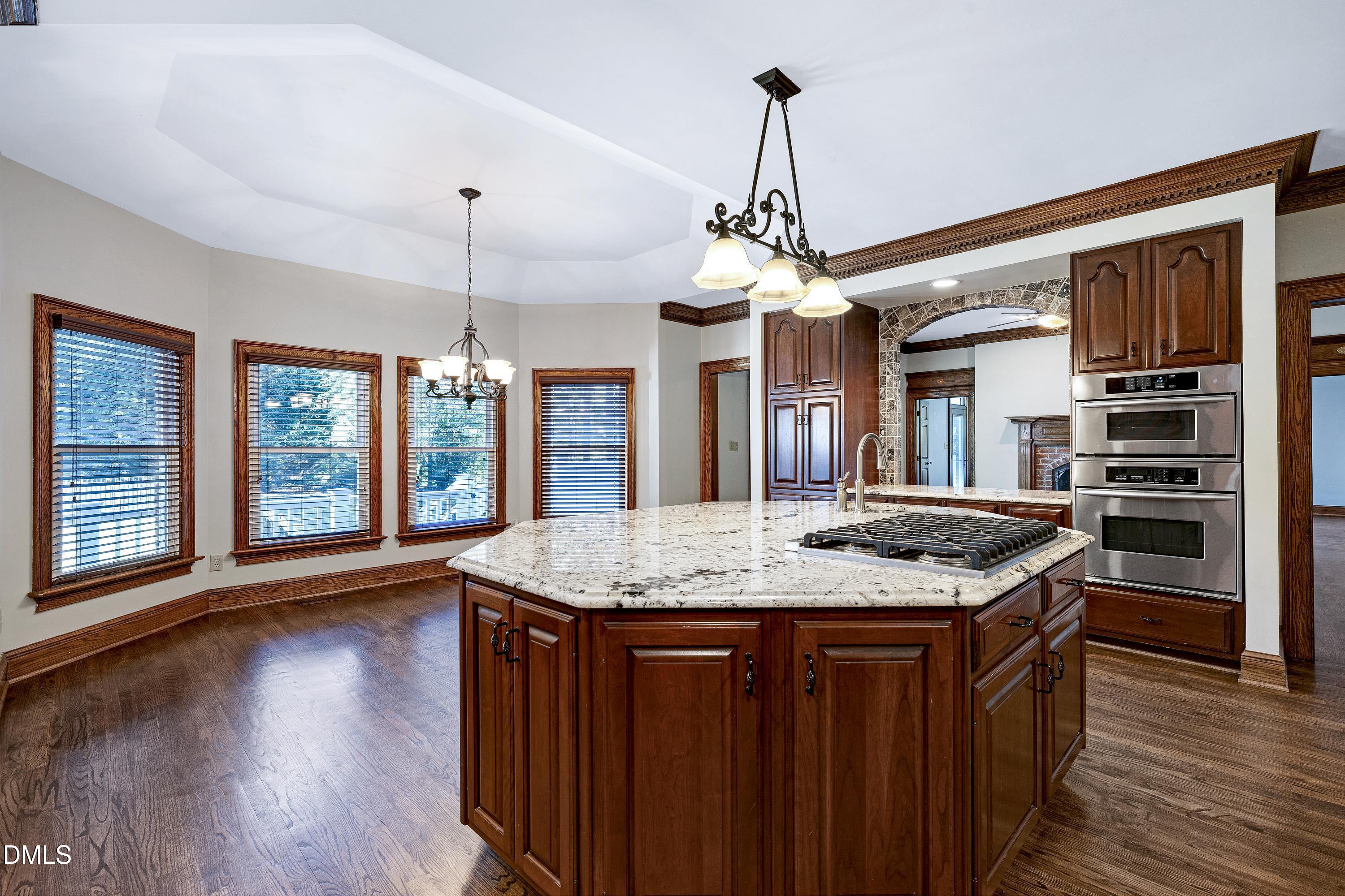 6825 Mactavish Way Raleigh, NC 27613 - Photo 28 of 100 Scene-26