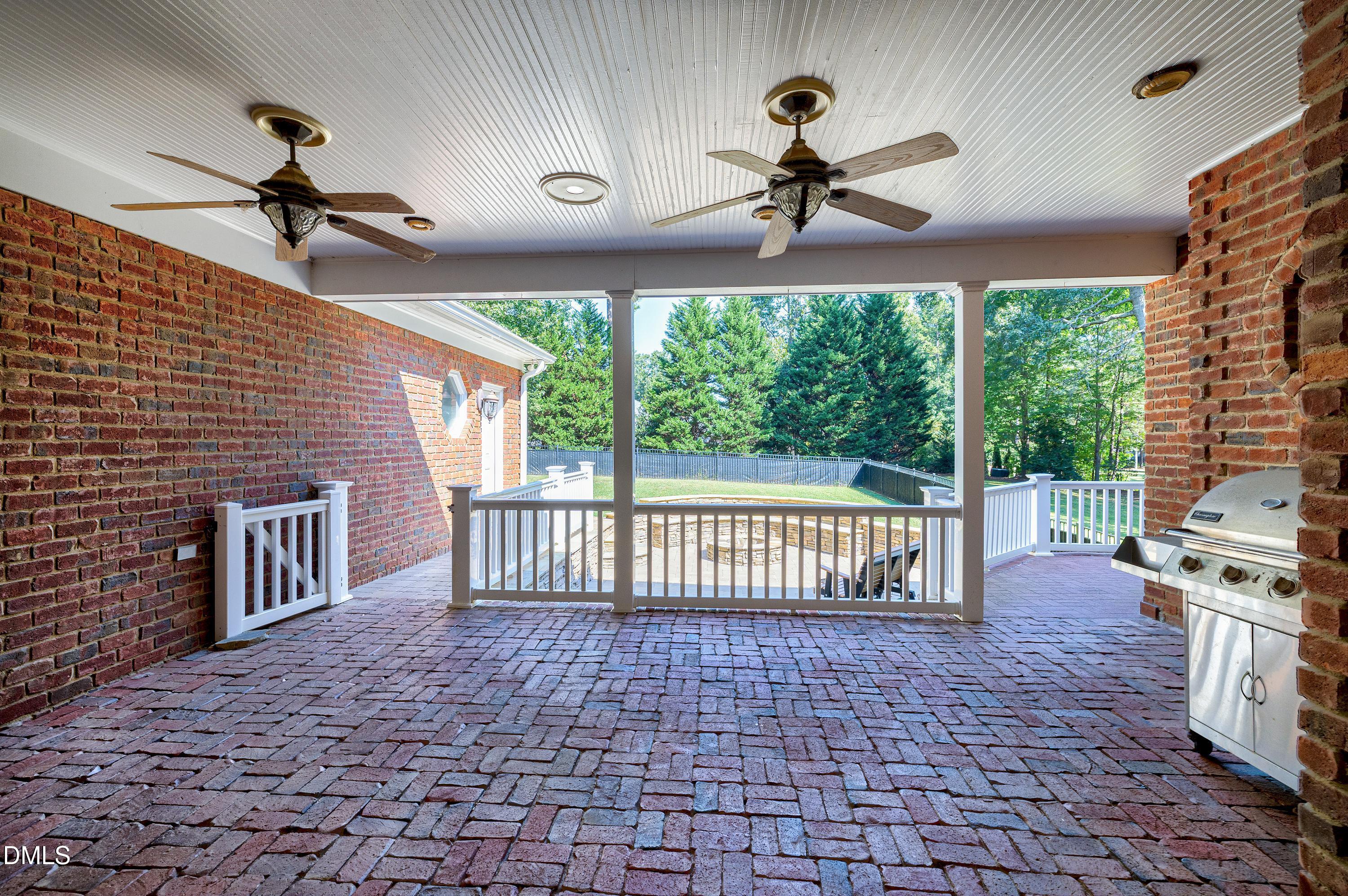 6825 Mactavish Way Raleigh, NC 27613 - Photo 67 of 100 Scene-23