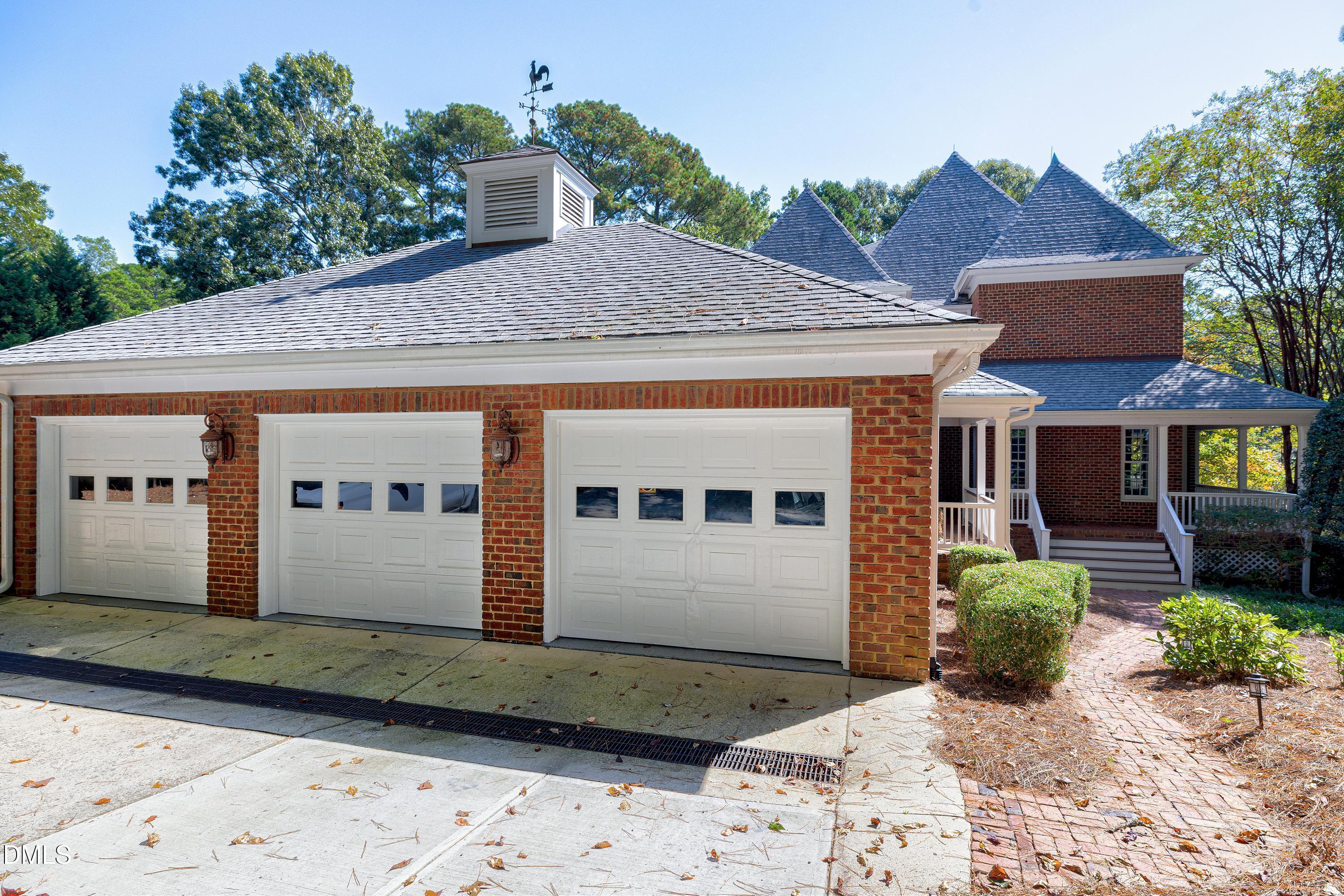 6825 Mactavish Way Raleigh, NC 27613 - Photo 75 of 100 Scene-33