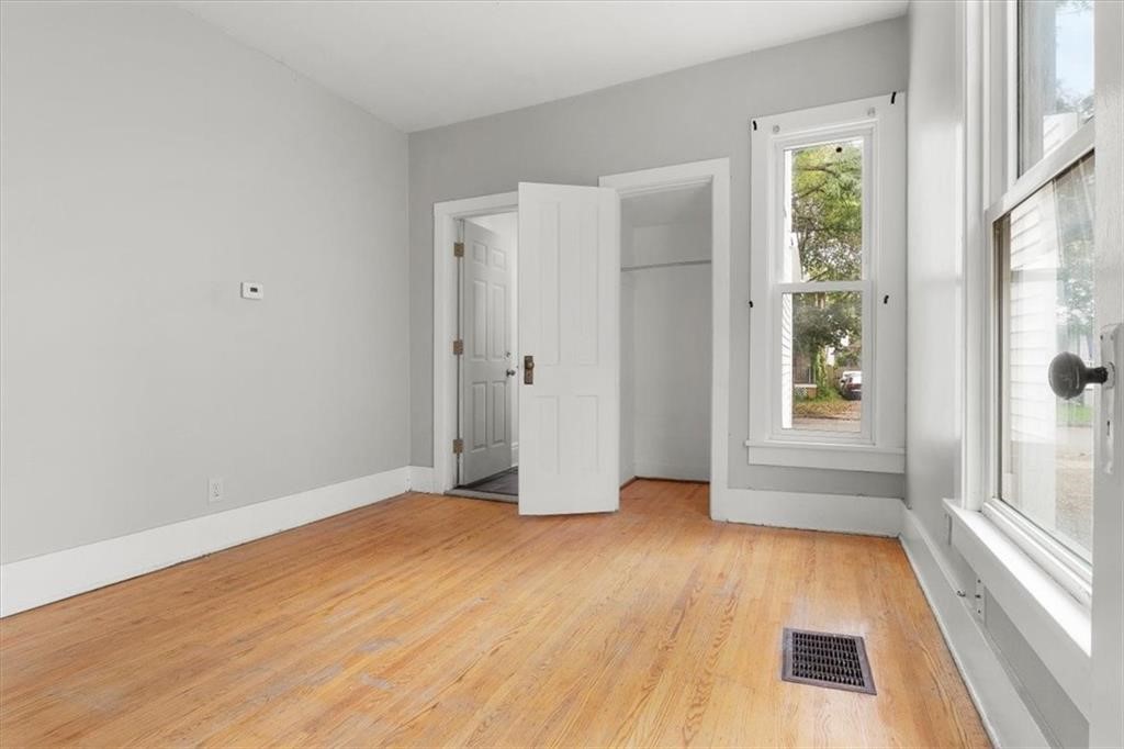 69 Amherst Street Rochester, NY 14607 - Photo 17 of 25