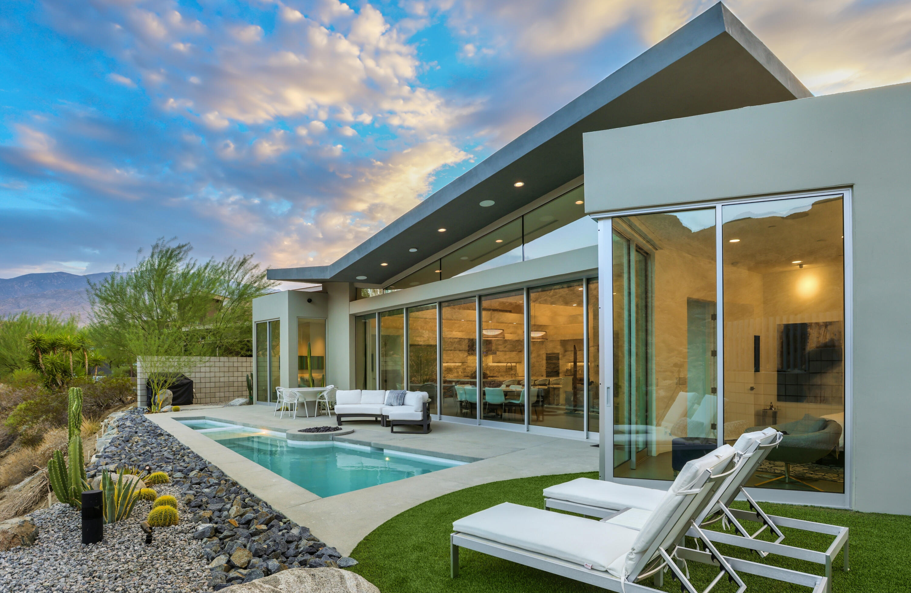 1747 Pinnacle Point Palm Springs, CA 92264 - Photo 46 of 76 z16